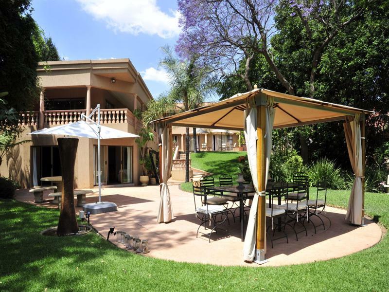 Hotel House Of Pharaohs And Conference Centre Johannesburg Exterior foto